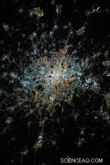 Global Light Pollution Skyrockets 49% in 25 Years – New Study Reveals Alarming Trend