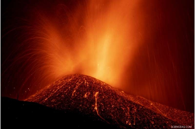 Lava Flow Threatens Greater Damage on Spain’s La Palma Island