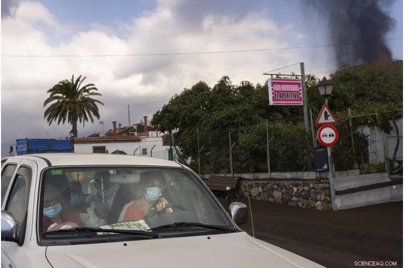 La Palma Volcano Continues to Erupt, Five Days Post-Blast