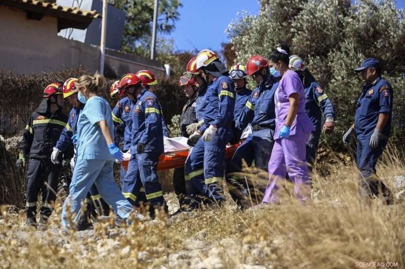 Crete Earthquake: One Dead, Town Damaged, Residents in Panic