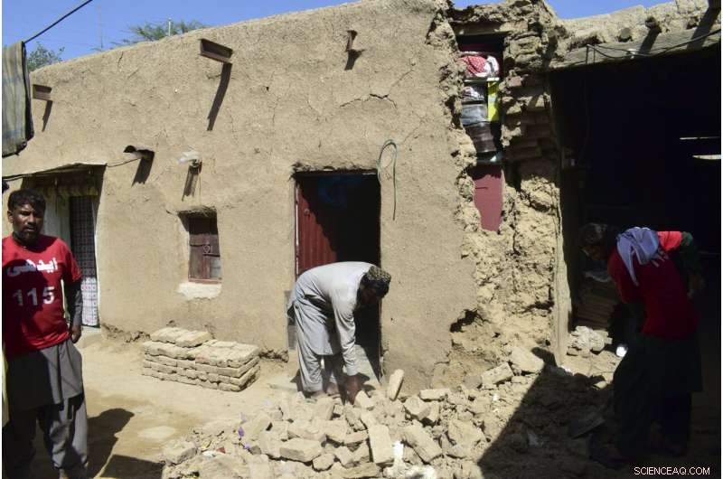 Southwest Pakistan Suffers Deadly Earthquake: 23 Confirmed Fatalities