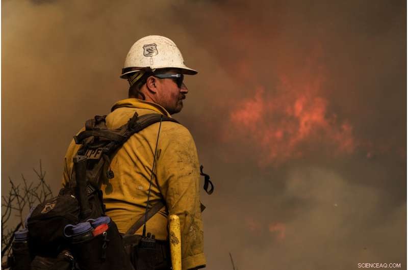 Massive Wildfire Threatens Southern California Coastal Mountains, Roadways Shut