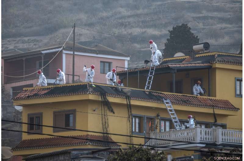 Canary Island Volcano’s Lava Flow Compared to Tsunami – Impact and Precautions