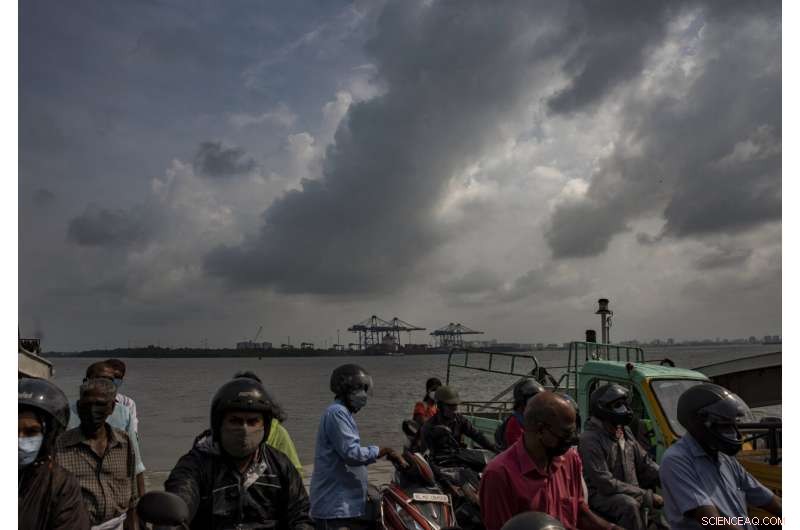 Fatal Floods and Landslides Claim 28 Lives in Southern India