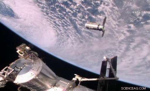 ISS Welcomes Virginia’s First Resupply Mission in Two Years