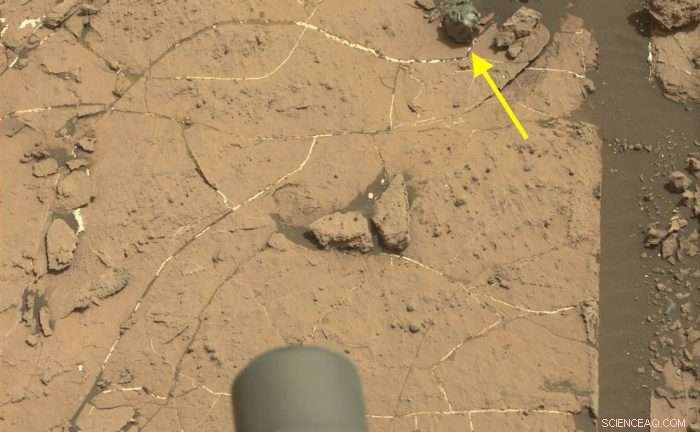NASA s Curiosity Rover Discovers Melted Metallic Meteorite on Mars