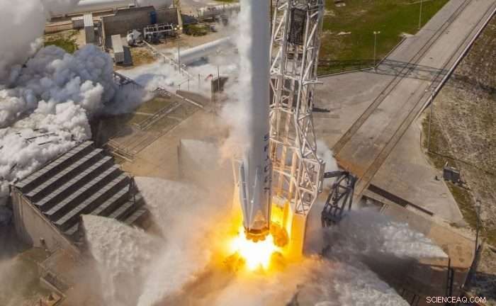 SpaceX’s Fueling Process Sparks NASA Concerns