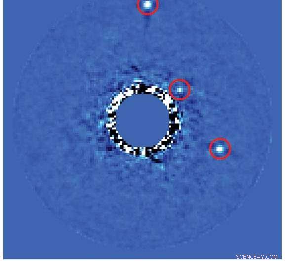 Ground-Based Spectrograph Deciphers Light from Exoplanets Around Distant Stars