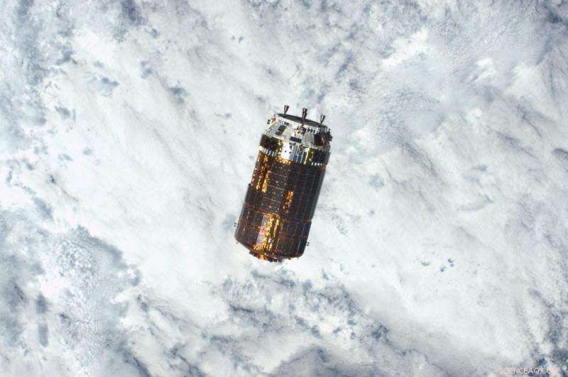 HTV-6 Cargo Vehicle Approaches International Space Station – NASA Photo