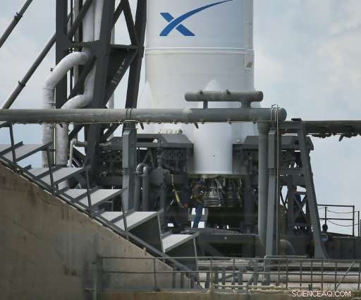 Weather Conditions Delay SpaceX s Falcon 9 Launch Resumption