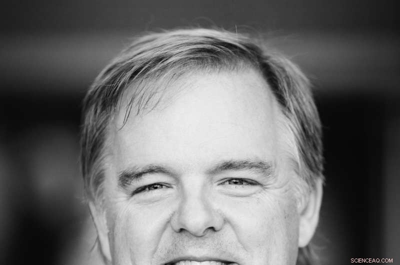 Astrophysicist Lars Bildsten Awarded 2017 Dannie Heineman Prize