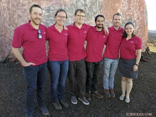 Simulating Mars on Earth: HI‑SEAS Dome Tests Freeze‑Dried Food and Single‑Bathroom Living