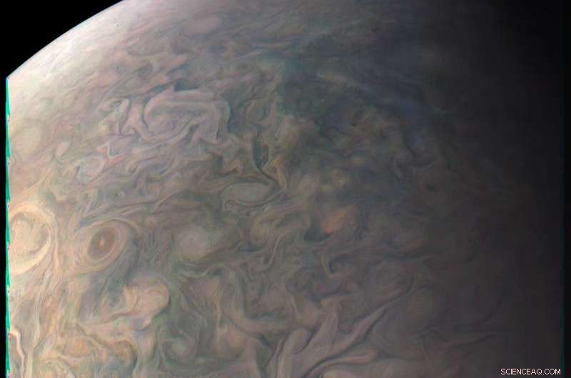 JunoCam Captures Detailed View of Jupiter’s Little Red Spot