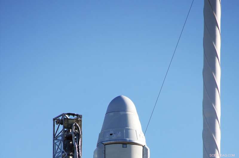 NASA Greenlights First Commercial Airlock, Expanding Space Station Science and SmallSat Opportunities