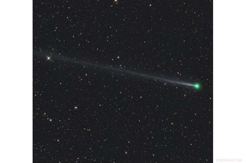 Comet 45P/Honda‑Mrkos‑Pajdušáková Passes Earth—A Rare Viewing Window