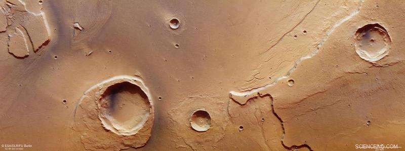 Mars Express Discovers Massive Flood Remnants in Kasei Valles