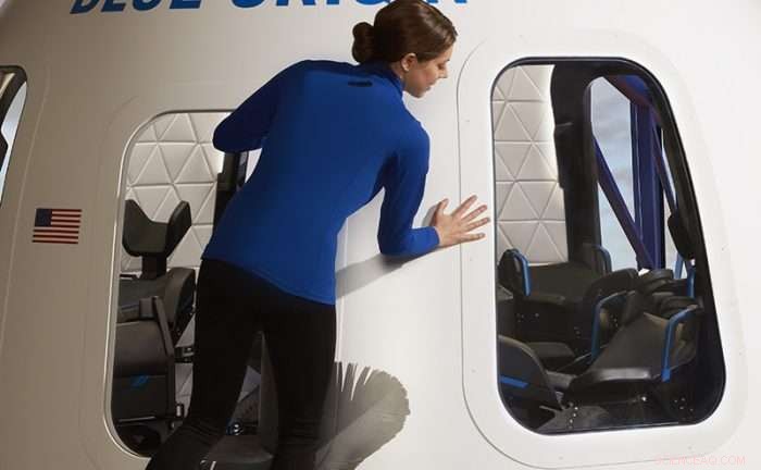Inside Blue Origin s New Shepard Crew Capsule: A Sneak Peek