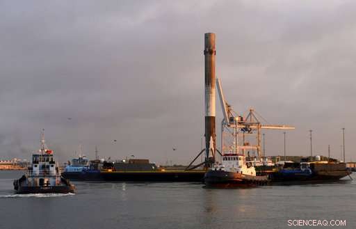 SpaceX Reuses Rocket Booster After Satellite Launch, Demonstrating Sustainability