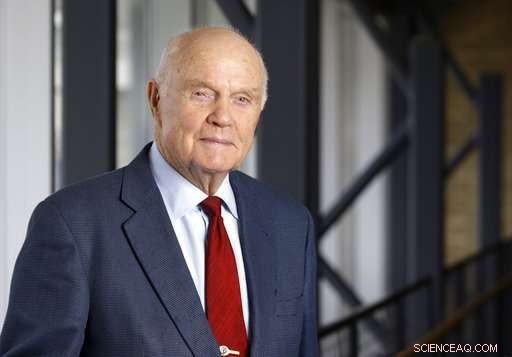 John Glenn: Family Holds Private Memorial Service at Arlington