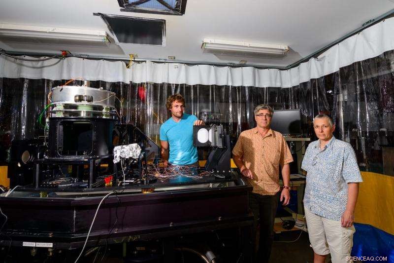 CryoNIRSP Achieves First Light on the World’s Largest Solar Telescope