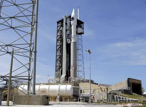 NASA Offers First Live 360° View of Atlas V Rocket Launch