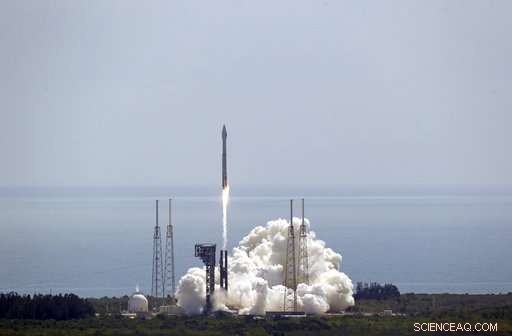 John Glenn Celebrated as Atlas V Launches Supply Ship to the ISS