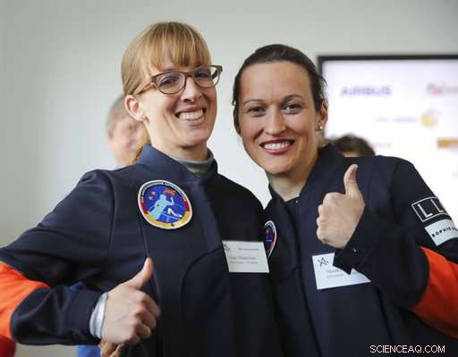 German Pilot and Meteorologist Compete to Become Nation’s First Female Astronaut