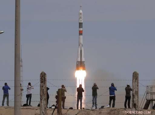 Soyuz MS-04 Launches with International Crew to ISS