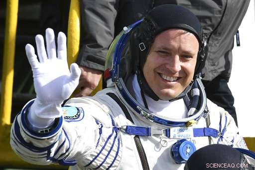 Soyuz MS-04 Launches with International Crew to ISS