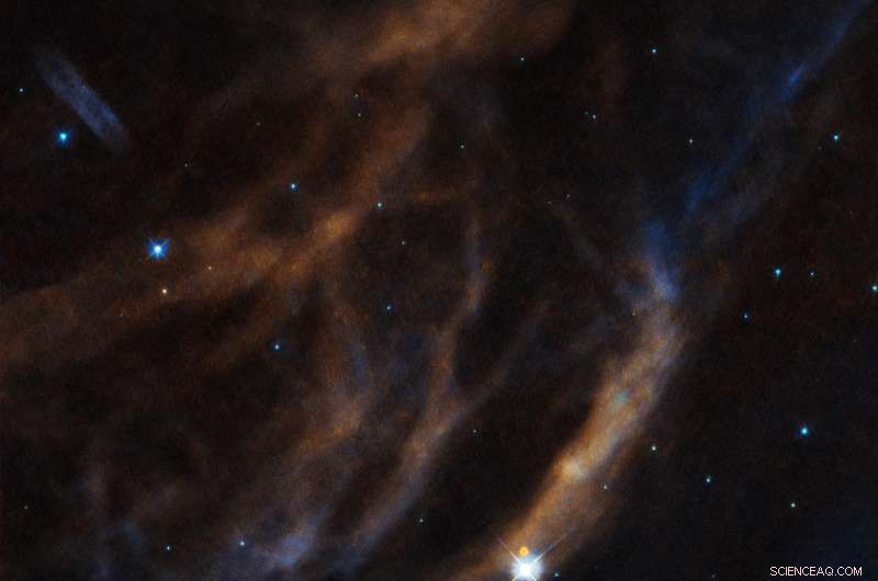 Hubble Captures Stunning Cosmic Bubbles