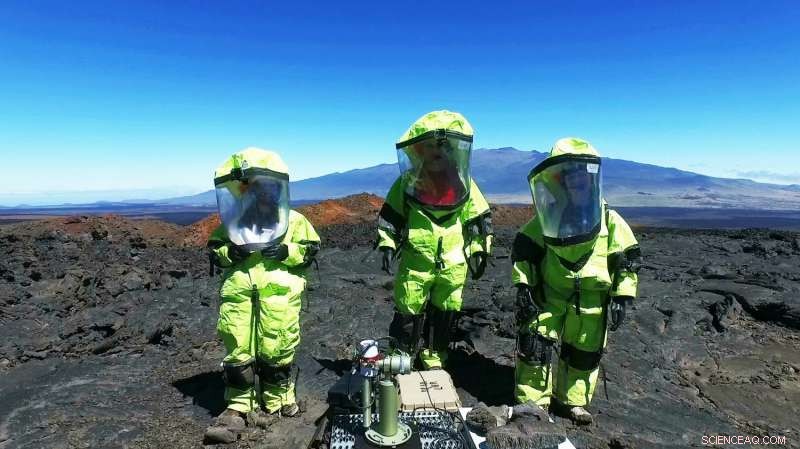 NASA Deploys Mini‑LHR CO₂/Methane Sensor on Mauna Loa Volcano for Precise Atmospheric Monitoring