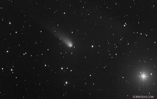 Comet V2 Johnson Captivates Astronomers with Stunning Appearance