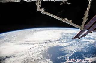 SpaceX Dragon Mission: Delivering Critical Research to the International Space Station