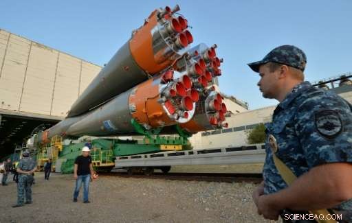 Astronauts Prepare for Mission with Rigorous Russian Training Regimen