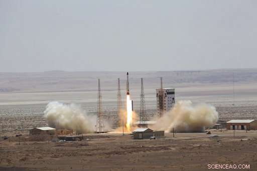 Iran Reports Successful Launch of Satellite-Carrier Rocket into Orbit