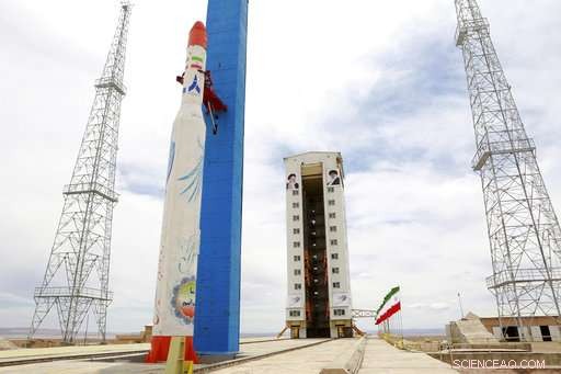 Iran Reports Successful Launch of Satellite-Carrier Rocket into Orbit