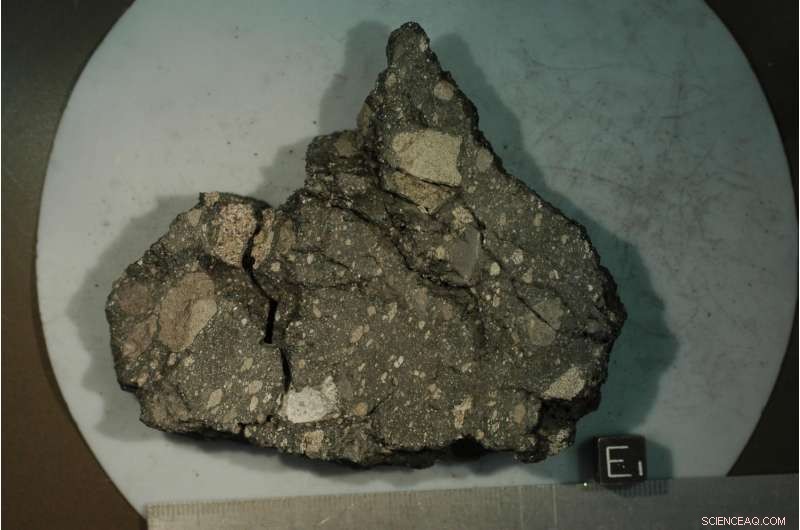 Lunar Dynamos Shown to Have Survived Over 1 Billion Years Longer