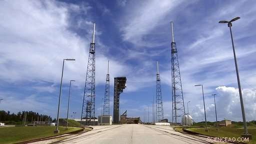 Private Companies Propel a New Space Race at NASA’s Kennedy Space Center