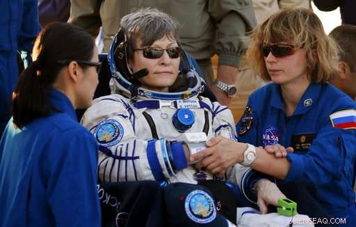 Peggy Whitson Returns to Earth, Breaking New Records