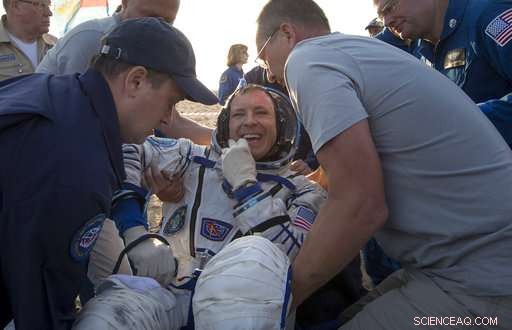 Peggy Whitson Returns to Earth, Breaking New Records