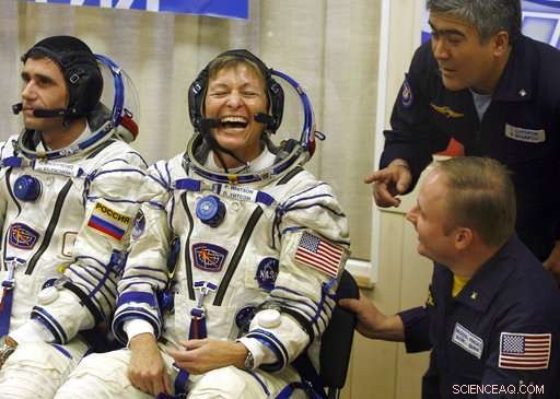Peggy Whitson Returns to Earth, Breaking New Records