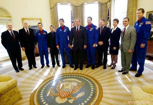 Astronaut Peggy Whitson Returns to Earth, Setting New Records