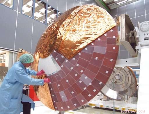 Cassini Spacecraft: A Powerful Lens on Saturn Until Its Final Journey