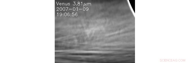 ESA s Venus Express Unveils Night-Side Winds and Cloud Patterns