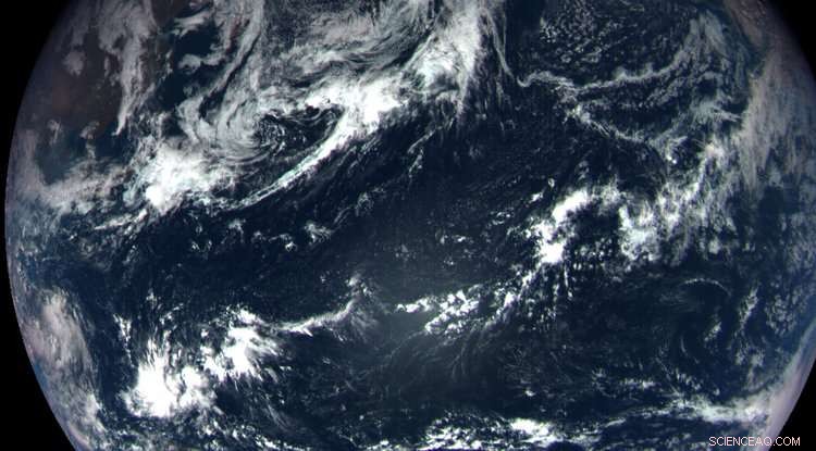 OSIRIS‑REx Instruments Successfully Tested During Earth Flyby