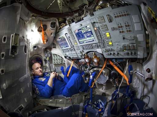 NASA Astronaut s Memoir Reveals Unvarnished Insights Into a Record-Breaking Year in Space