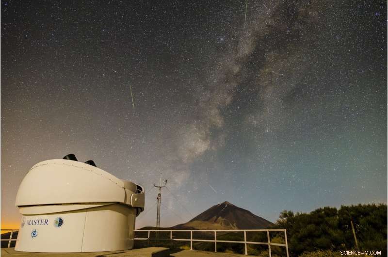 Unprecedented Detail on Gamma-Ray Burst GRB160625B Captured by Teide Observatory s MASTER-IAC Robot