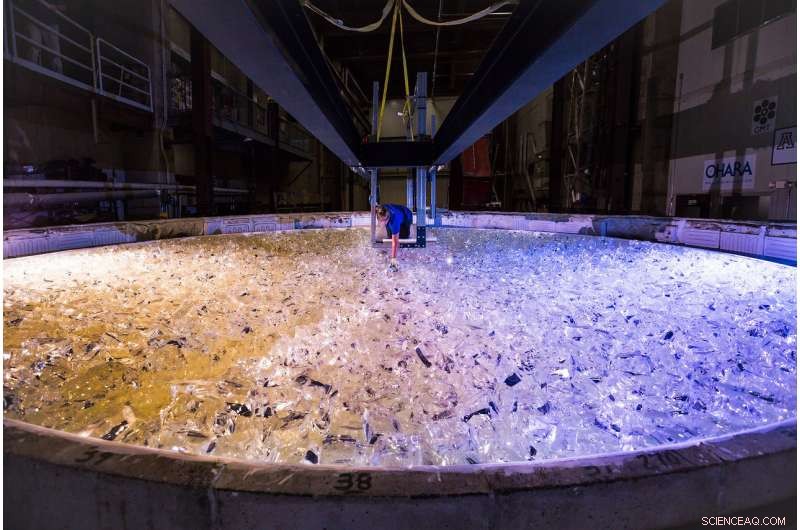 Giant Magellan Telescope Begins Casting of Fifth Mirror