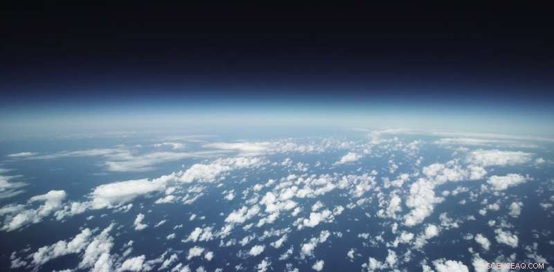 You Don’t Need a Rocket to Prove Earth Is Not Flat – Simple Science Explained