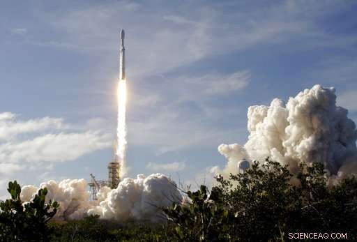 SpaceX’s Red Tesla Sports Car Launches Toward the Asteroid Belt Beyond Mars